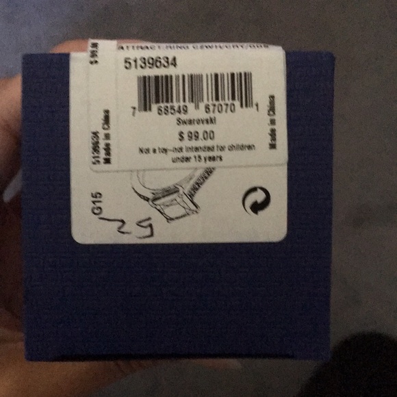 Swarovski Ring - Picture 8 of 8